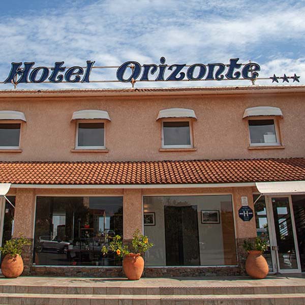 hotel-orizonte-exterieur-facade-600x600